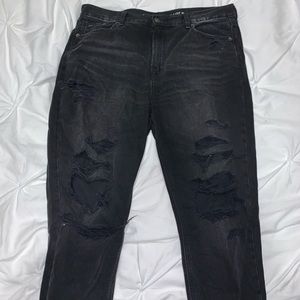 american eagle black distressed boyfriend jean